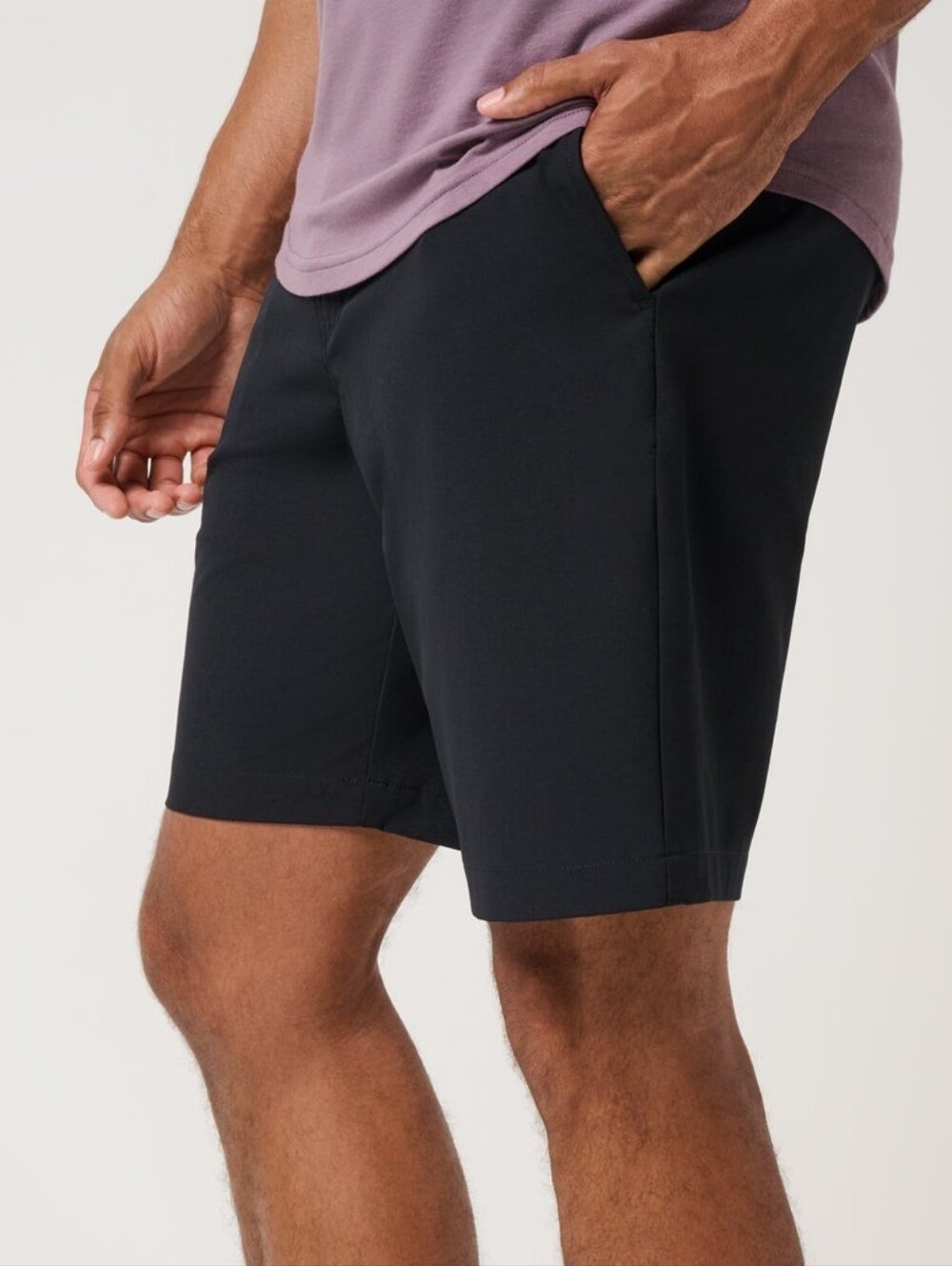 Travis Mathew Beck 2.0 Black Shorts 10" NWT Size 34